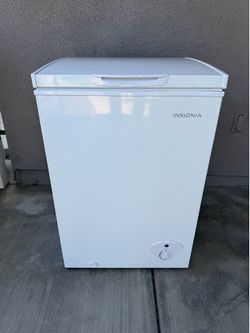 Insignia Freezer