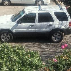 2005 Ford Escape