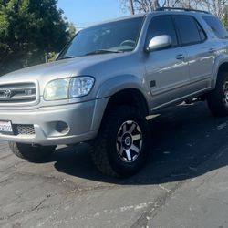 2002 Toyota Sequoia