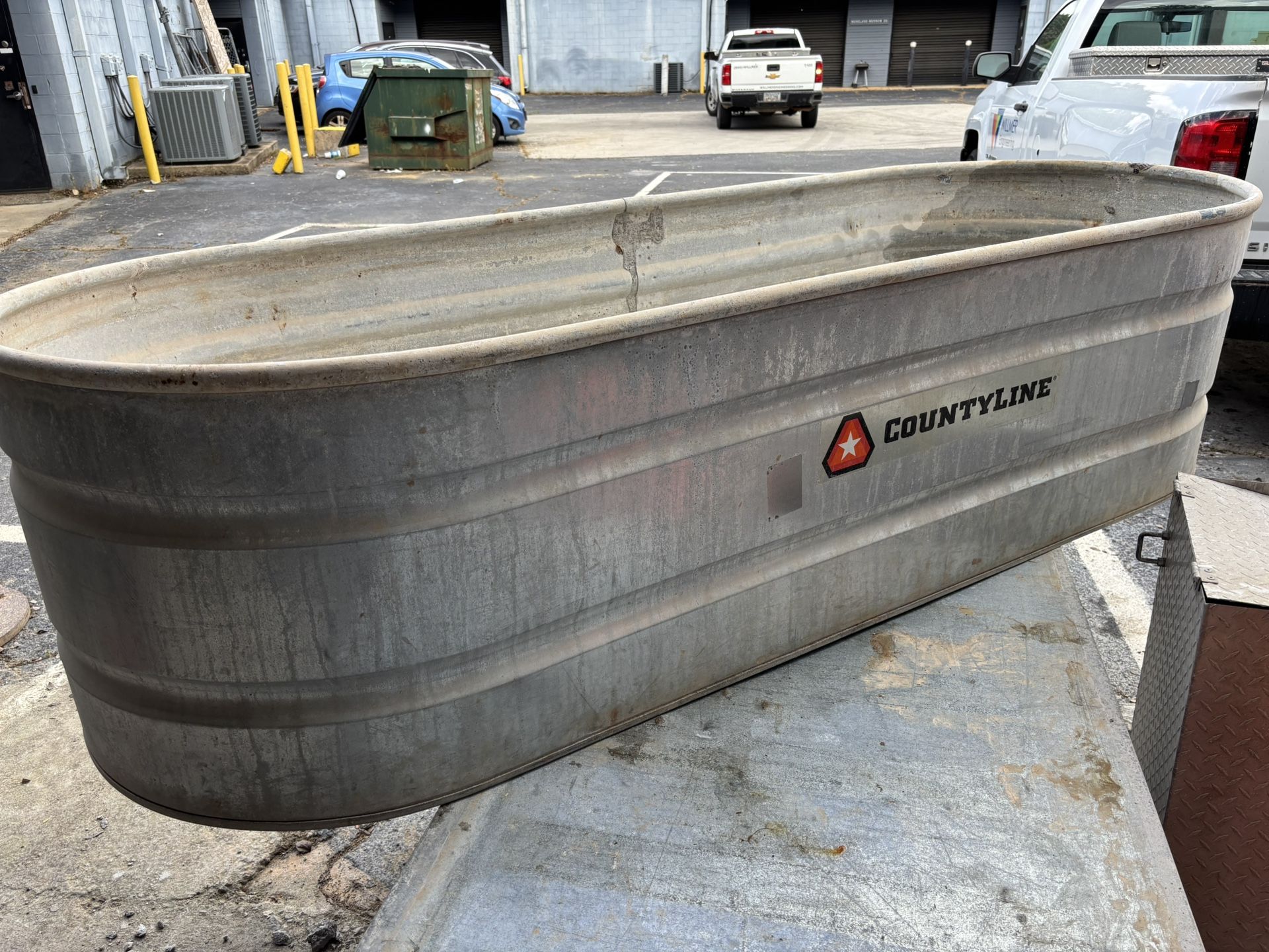 300 Gallon Galvanized Steel Tub