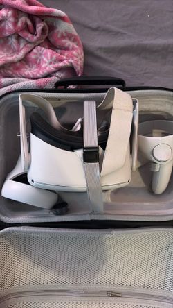 Meta 2 Quest VR Headset