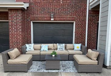 ❤️ BEAUTIFUL OUTDOOR PATIO SET ❤️