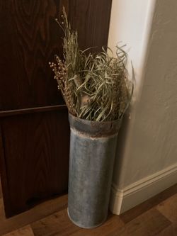 Rustic farmhouse decor
