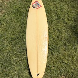 DGF Stilly 6’8” Thruster Swallow Tail Surfboard