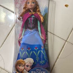 Disney Frozen Anna of Arendelle Sparkle Doll