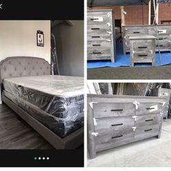 New Queen Bedroom Set! Mattresses Included! Delivery Available 