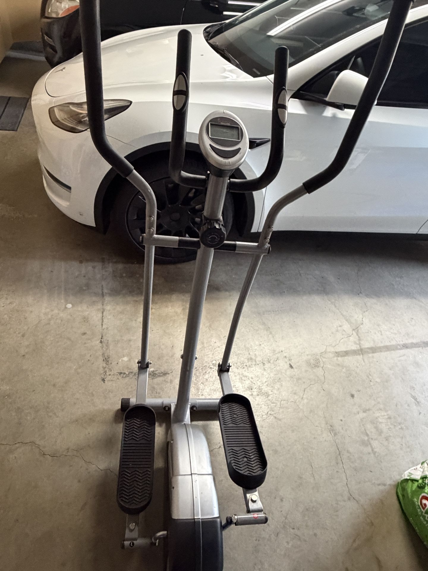 Elliptical Exercise Machine