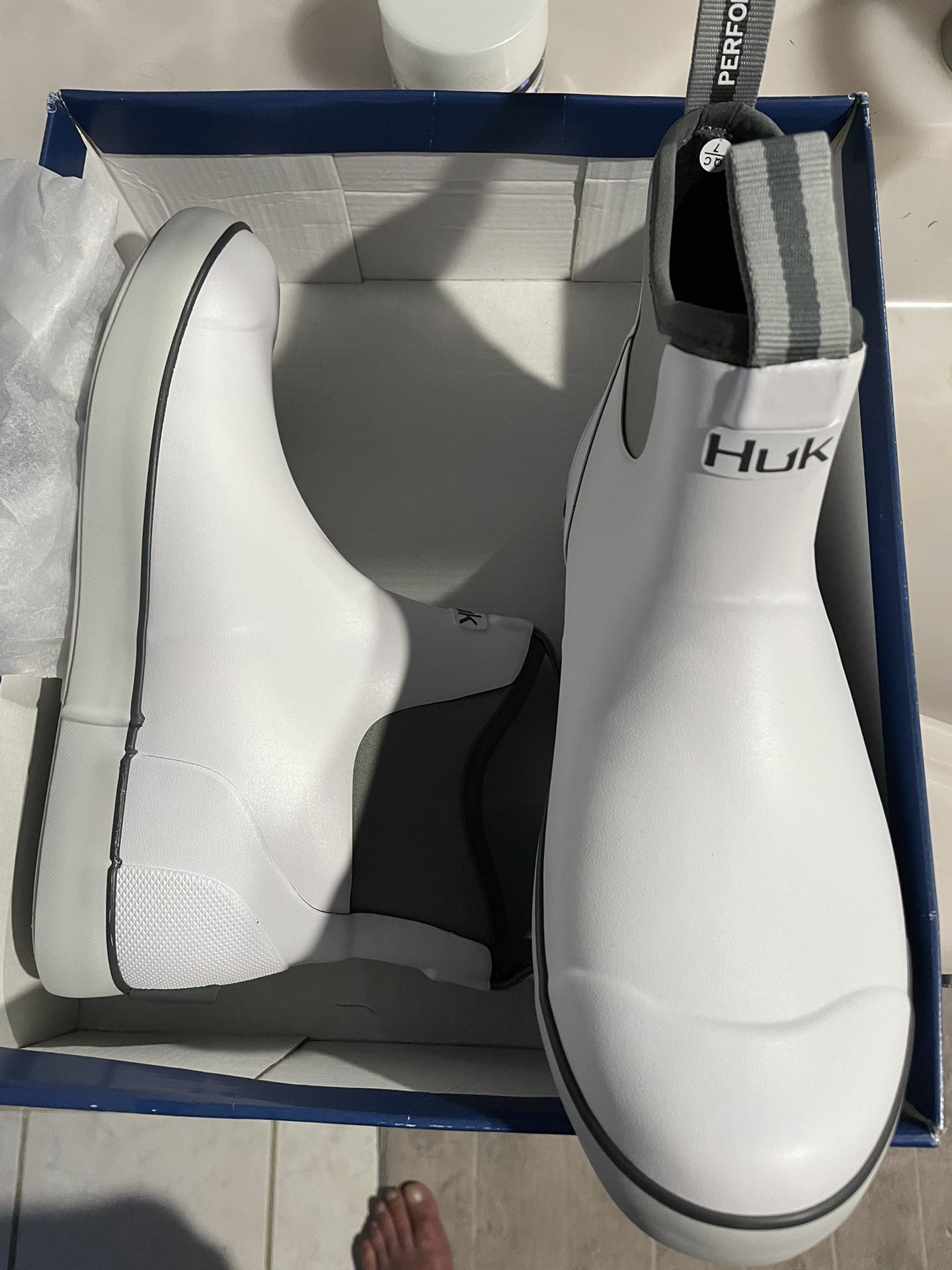 Huk Rubber Boots