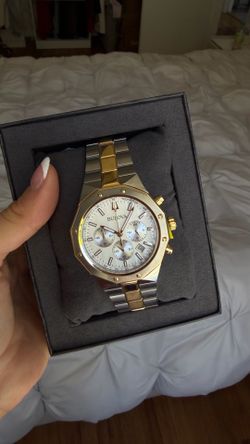 BULOVA