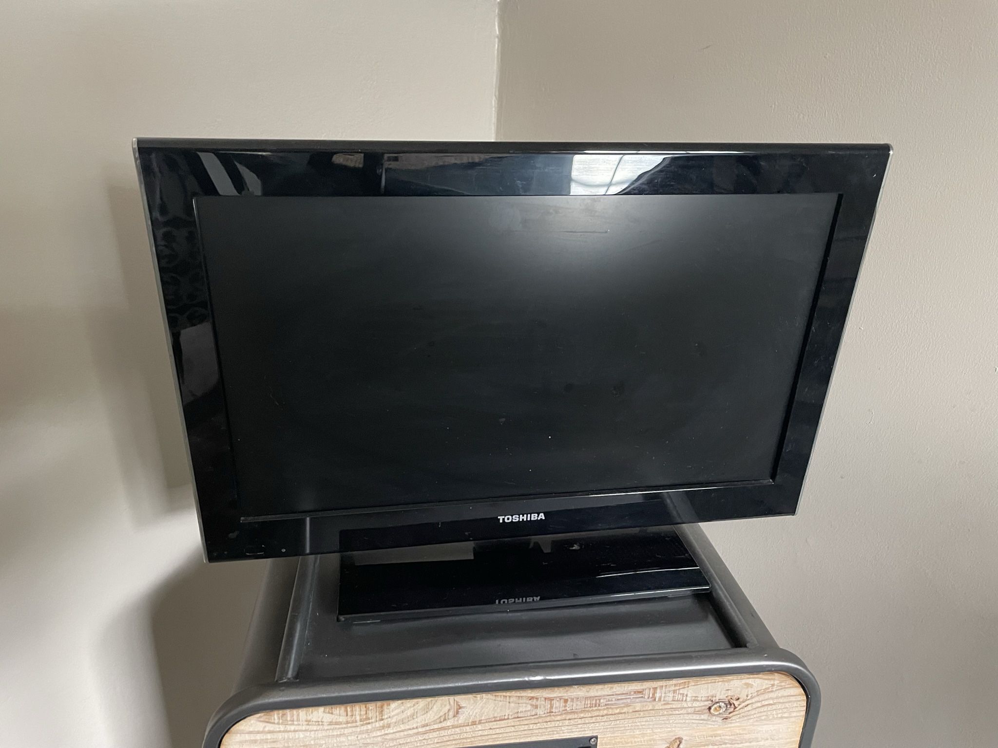 Small Tv