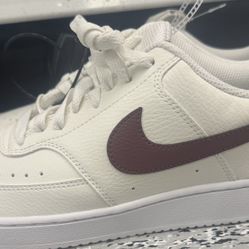 Nike Air Force 