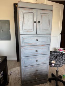 Spinning Armoire with mirror
