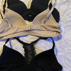 Girls Bras 3pc 34A