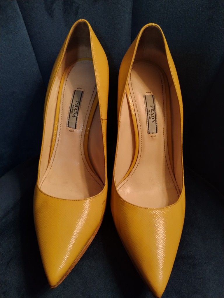 Prada Milano Shoes Made in Italy Size 38 1/2