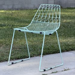 Mid Century Style Wire Patio Chair – Mint Green Metal Outdoor Chair