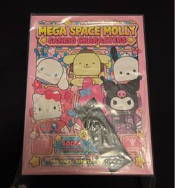Pop Mart Mega Space Molly x Sanrio Characters Series 400% “Kuromi”