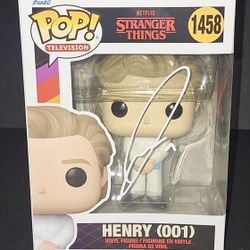 🔥 Jamie Campbell autographed Funko Beckett COA 🔥