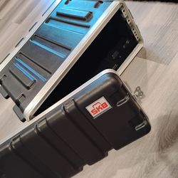 4 U SKB Rack Case