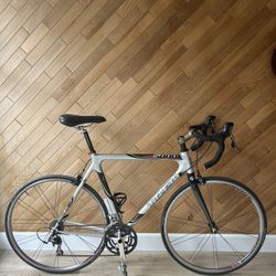 Trek 5000 TCT Carbon Road Bike