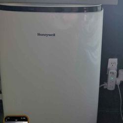 Honeywell Portable AC Unit 