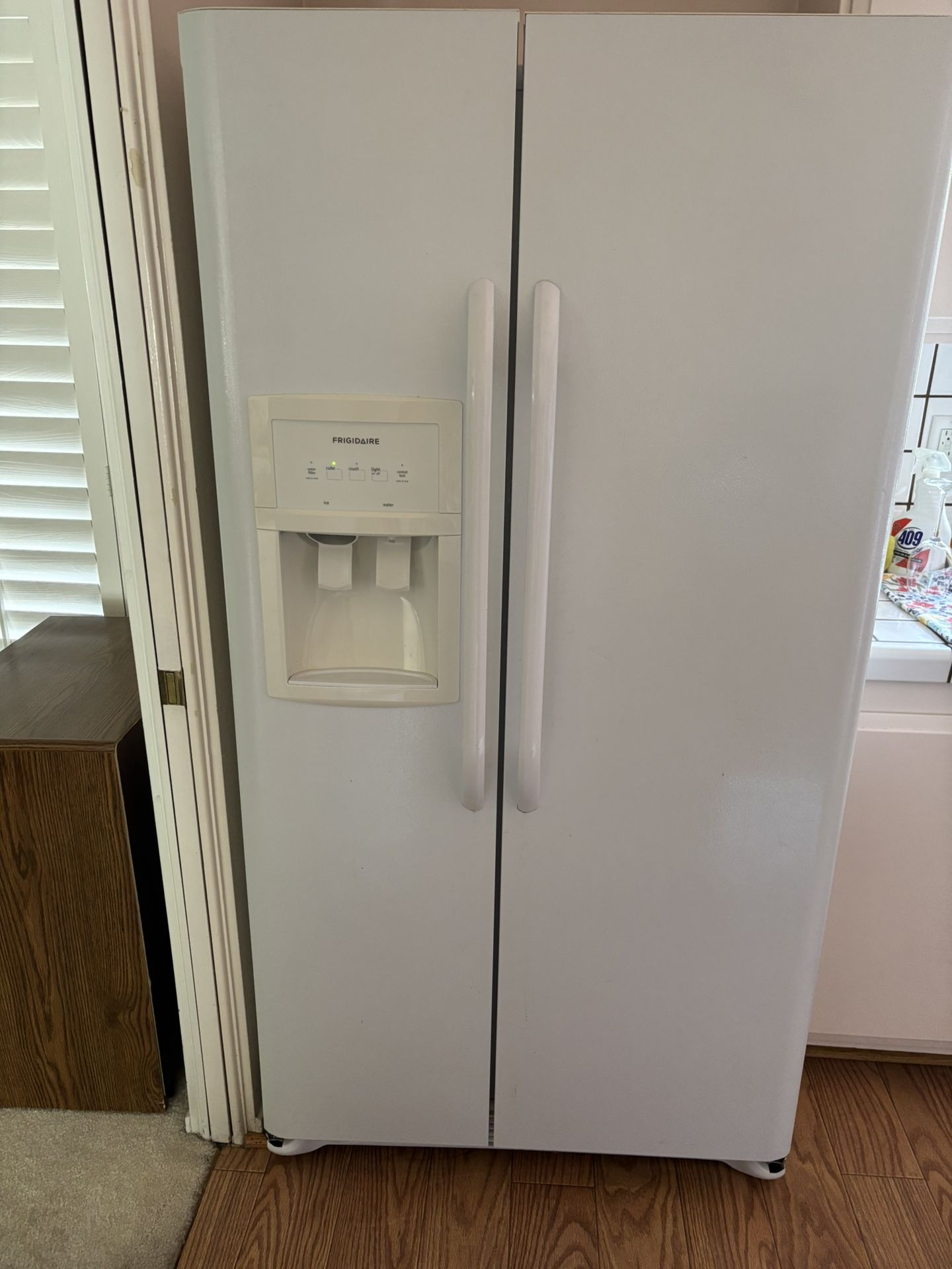 Frigidaire Refrigerator