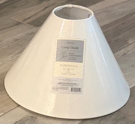 2 new Threshold white medium lampshades