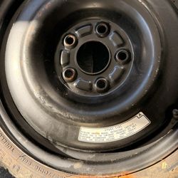 Compact Spare Tire + Steel Rim T125/70D16 – Great for Emergency Use