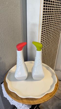 Princess House Par De Aceiteras De Ceramica Marissa Con Tapons De Silicone.