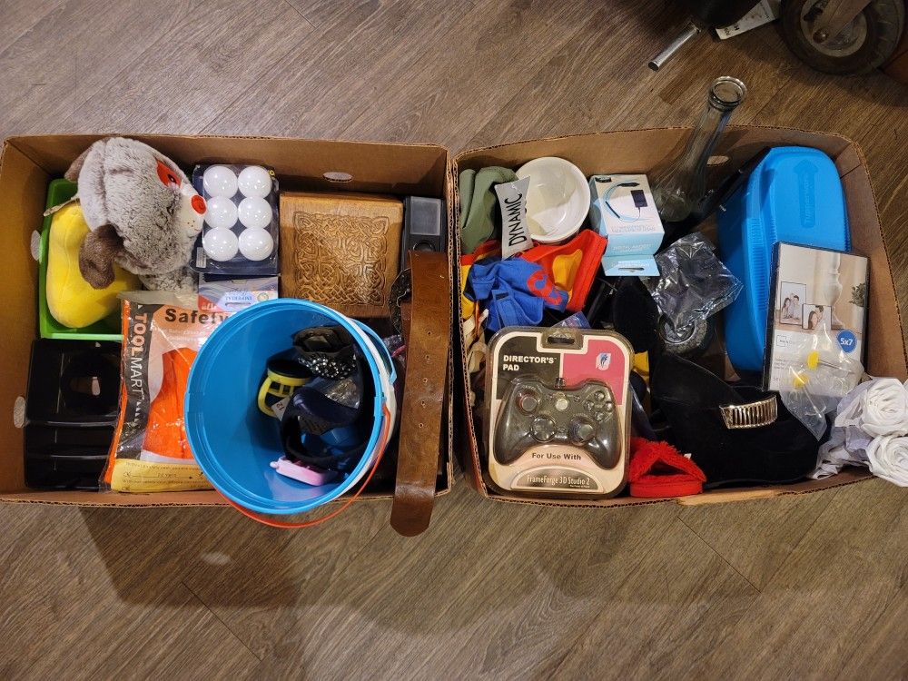 2 boxes of Free stuff