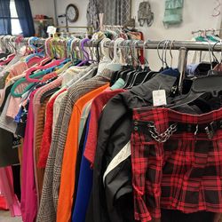 Consignment Shop Closing 