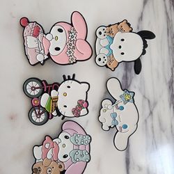 Sanrio Hello Kitty My Melody Pochacco Enamel Pins 