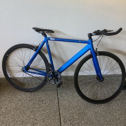 Traek SKU Light Weight Bike