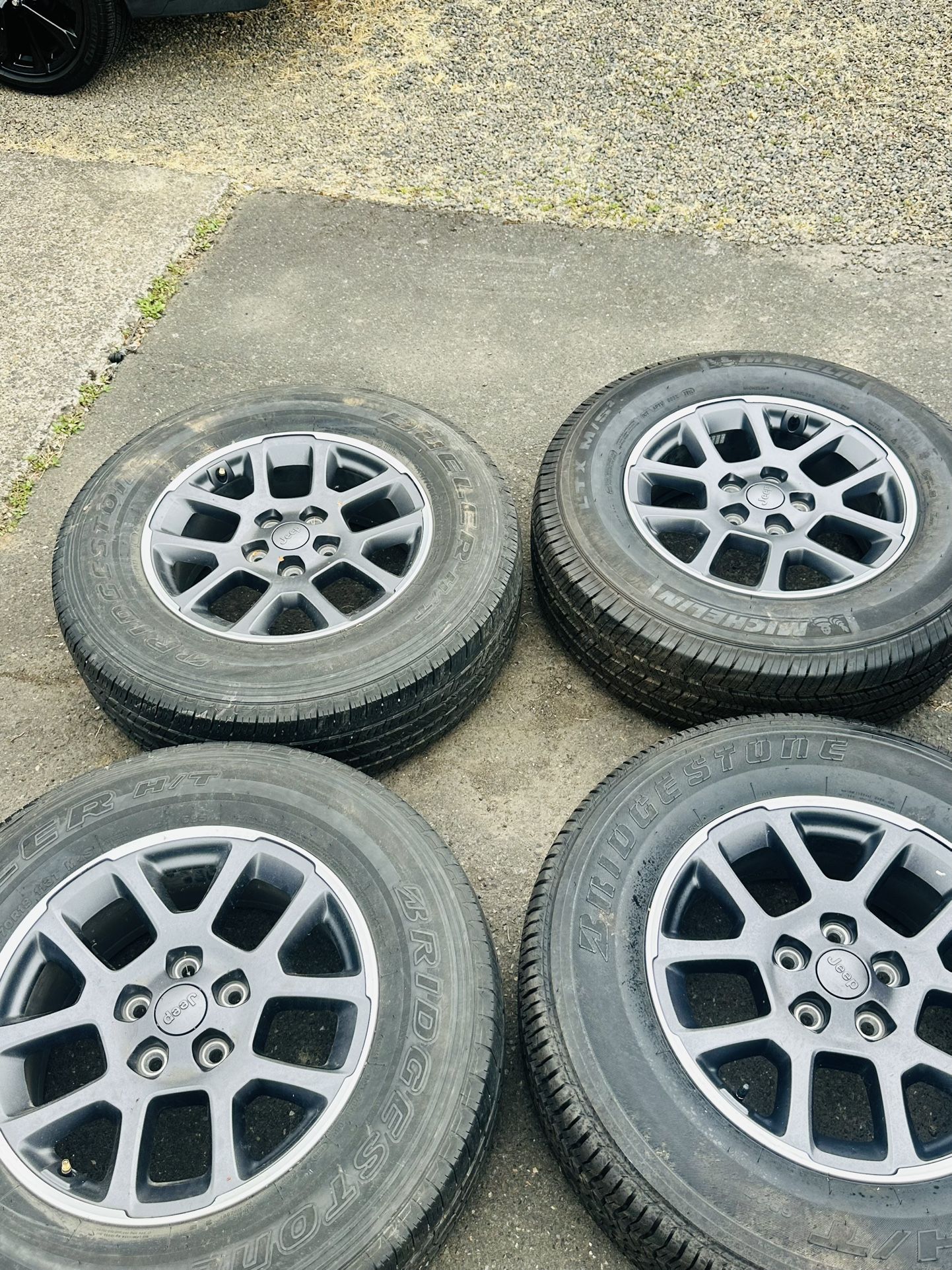 Jeep Wheels With Tires