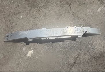 2015 2016 2017 2018 2019 2020 Mercedes-Ben C300 C43 Front Bumper Reinforcement OEM A2056202034