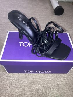 Women’s Black Tie Leg Heels