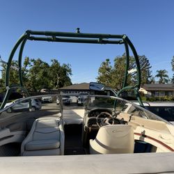 1999 Bayliner Capri 21’ 5.0 mercruiser
