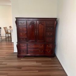 Beautiful Armoire/Dresser 