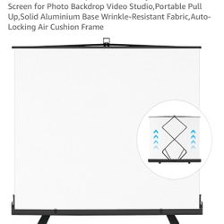 Projector Screen