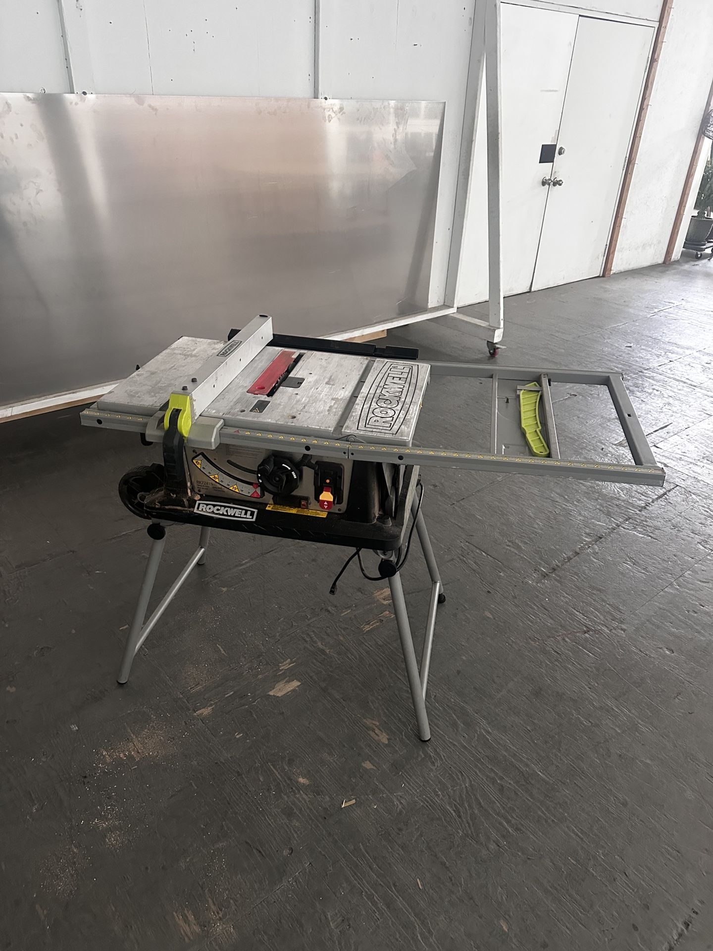 Rockwell Table Saw