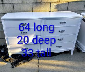 ,8 drawer lowboy white wood vintage dresser