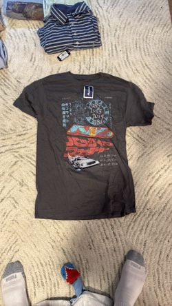 Men’s Graphic T-Shirt (Brand New w/ Tag) – Black Retro Car Design (Size M)