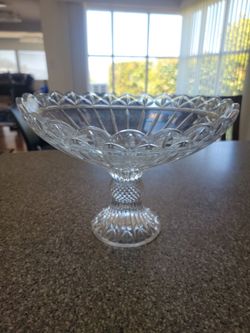 Crystal Centerpiece Pedestal Bowl