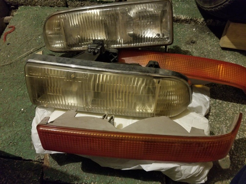 Chevy Extreme  Headlight