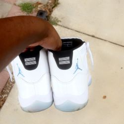 Retro Jordan 11s Need Gone Asap 
