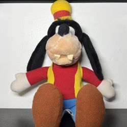 Vintage 1980s Disneyland Walt Disney Goofy Plush Toy
