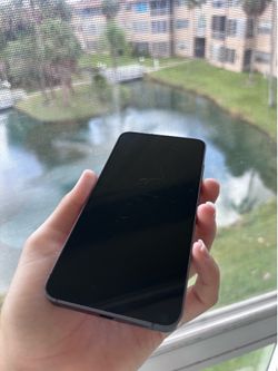 UNLOCKED Samsung Galaxy S24
