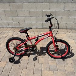 Kent Bicycles 18" Boy's BMX Slipstream Bicycle. Red