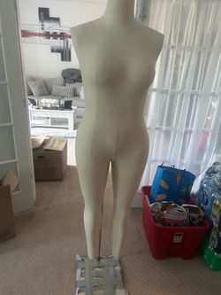 Full size mannequin