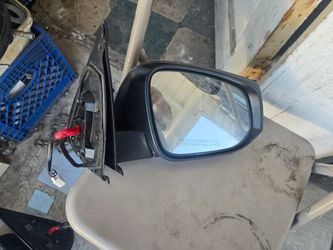 2023 tacoma left side mirror