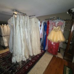 Wedding Gowns/Formal Dresses